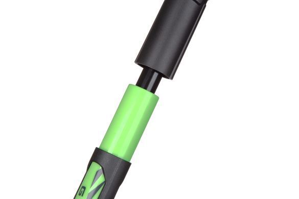 Насос компактний Giyo GP-82B, пластиковий, висувний шланг, 28 см, 60 psi